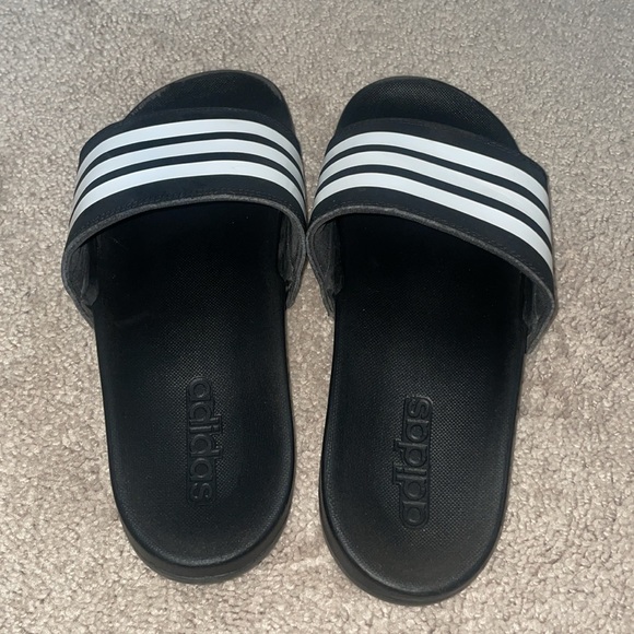 Adidas slides - Picture 2 of 4